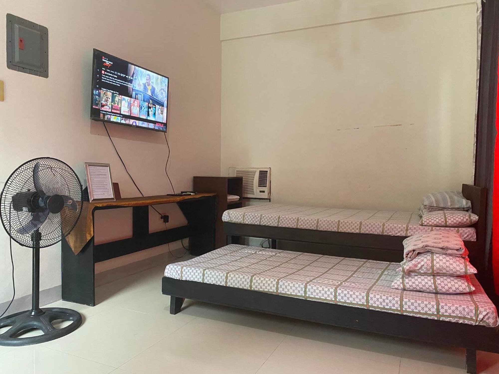 Perlies Inn Tanay Barkada House Экстерьер фото